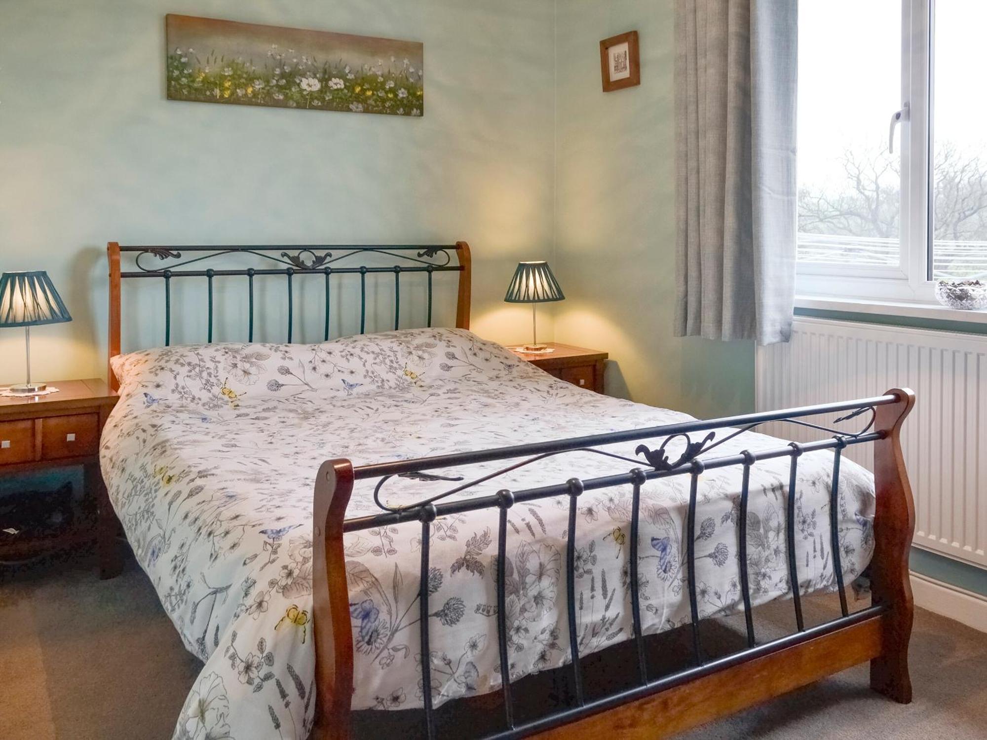 Y Ddol Villa Caeathro Екстериор снимка
